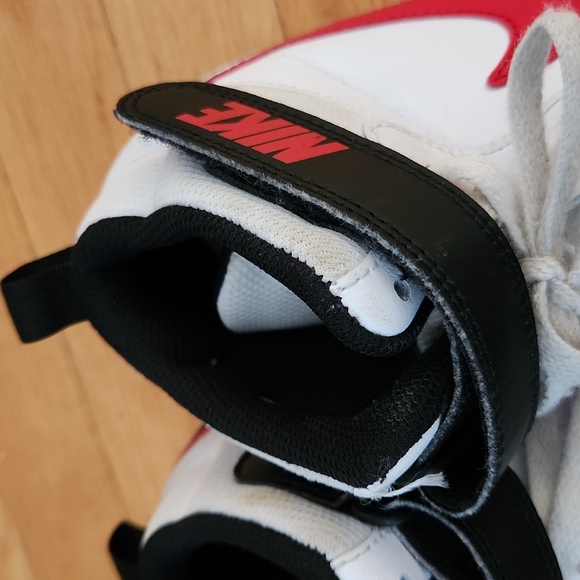 Nike Court Borough Mid 2, size 5Y, white/black/university red - Picture 9 of 16